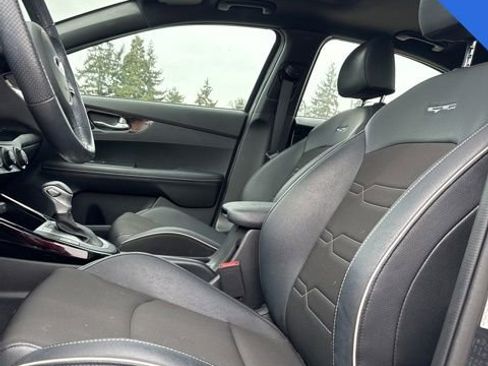 Used 2020 Kia Forte GT-Line w/ GT-Line Premium Package image 10
