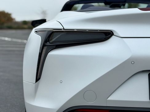 Used 2024 Lexus LC 500 Convert w/ Inspiration Series image 18