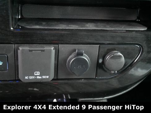 New 2025 GMC Savana 2500 Extended w/ Driver Convenience Package image 37