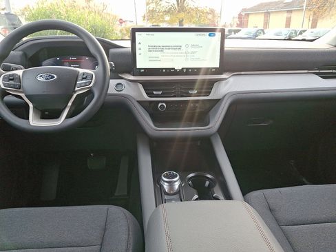 New 2026 Ford Explorer Active image 10