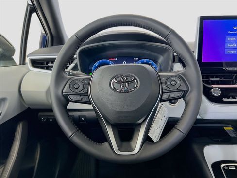 New 2026 Toyota Corolla SE image 12