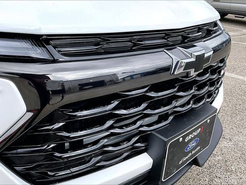 Used 2025 Chevrolet TrailBlazer RS w/ Convenience Package FWD image 30