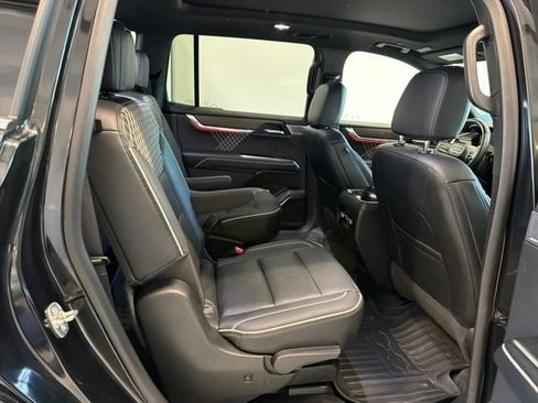 Used 2024 GMC Acadia Denali w/ Super Cruise Package AWD/4WD image 41