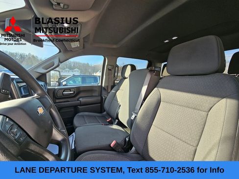 Used 2024 Chevrolet Silverado 2500 Custom w/ Custom Value Package image 11