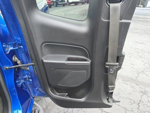 Used 2018 Chevrolet Colorado Z71 image 18