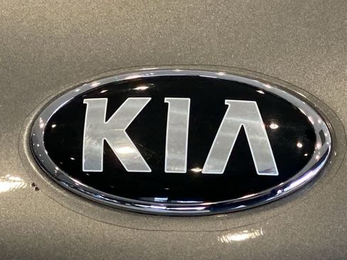 Used 2017 Kia Soul EV + w/ Paint Protection Film Package image 10