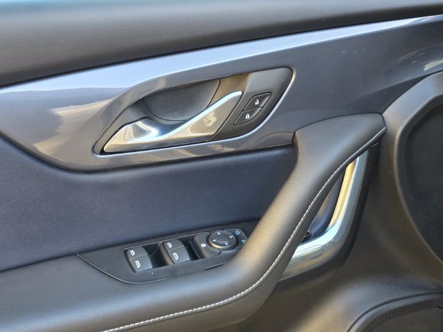 Certified 2023 Chevrolet Blazer RS FWD image 11