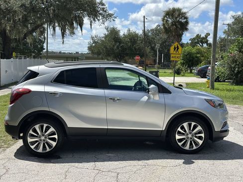 Used 2019 Buick Encore Preferred FWD image 6