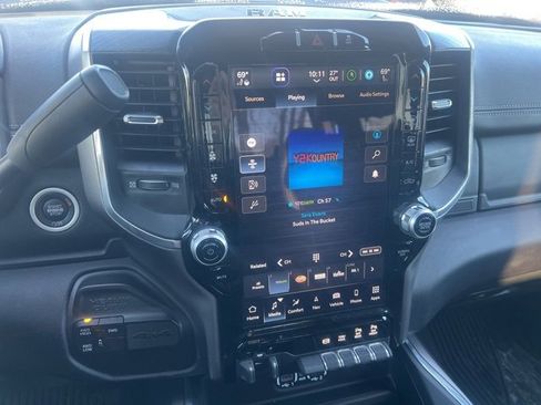 Used 2024 RAM 2500 Laramie w/ Night Edition image 11