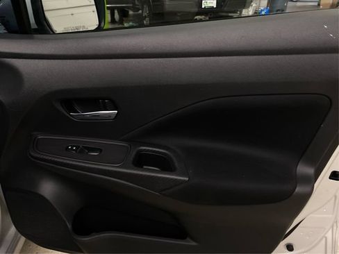 Used 2021 Nissan Versa SV FWD image 24