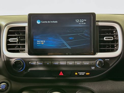 Used 2022 Hyundai Venue Limited w/ Cargo Package image 24