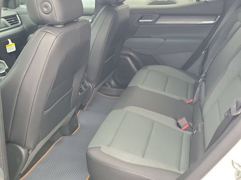 New 2026 GMC Terrain AT4 AWD/4WD image 8