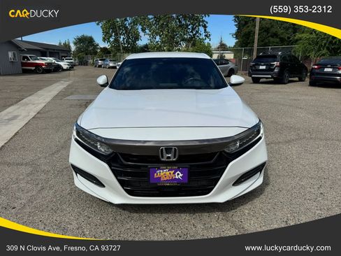Used 2019 Honda Accord Sport image 2
