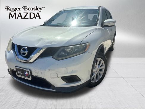 Used 2014 Nissan Rogue S image 1