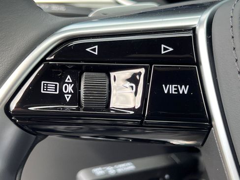 New 2026 Audi A8 L 3.0T AWD/4WD image 18