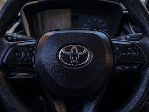 Used 2024 Toyota Corolla LE FWD image 24