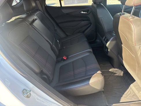 Used 2022 Chevrolet Equinox RS w/ LPO, Floor Liner Package image 24