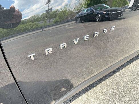Certified 2023 Chevrolet Traverse LT w/ LPO, Floor Liner Package AWD/4WD image 29