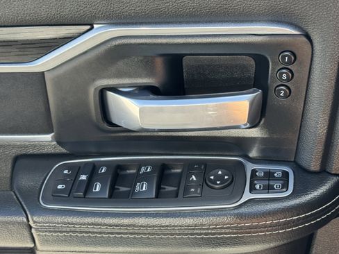 Used 2024 RAM 2500 Laramie w/ Sport Appearance Package image 26