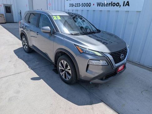 Used 2023 Nissan Rogue SV AWD/4WD image 7