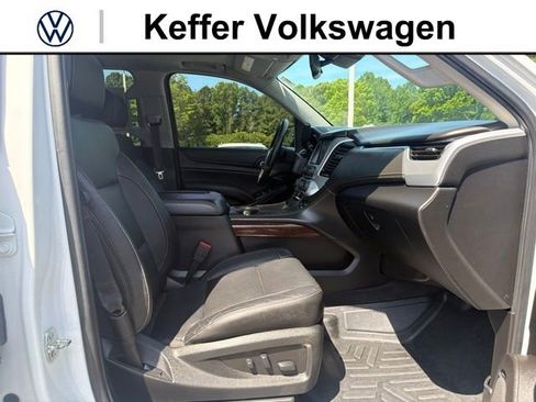 Used 2020 GMC Yukon SLT AWD/4WD image 35