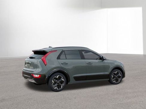 New 2025 Kia Niro Wind image 6