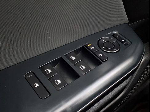Used 2025 Kia K4 FWD image 17
