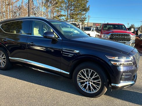 Used 2024 Genesis GV80 2.5T image 5
