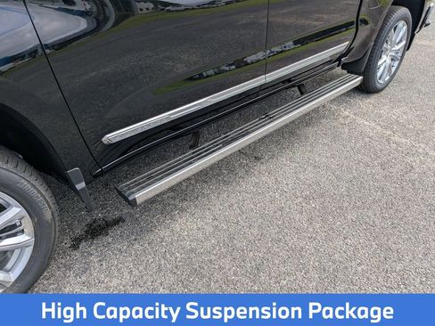 Used 2025 Chevrolet Silverado 1500 High Country image 12