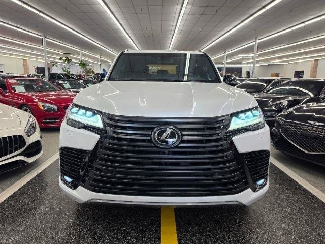 Used 2023 Lexus LX 600 4WD w/ Appearance Package image 3
