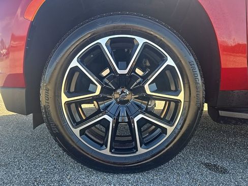 Used 2024 Chevrolet Tahoe RST w/ Luxury Package image 28