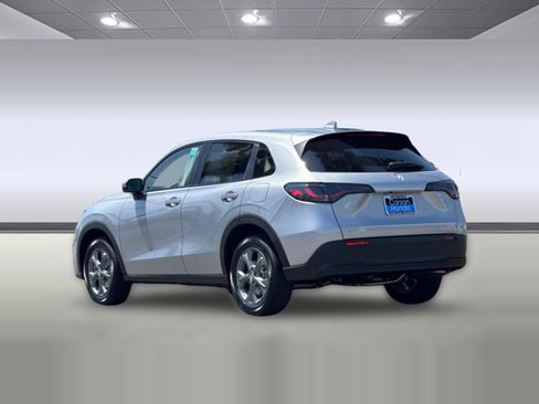 New 2027 Honda HR-V LX image 3