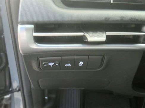 New 2026 Hyundai Santa Cruz SE FWD image 18