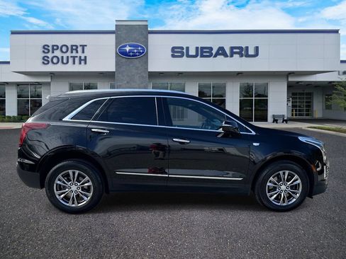 Used 2023 Cadillac XT5 Premium Luxury FWD image 2