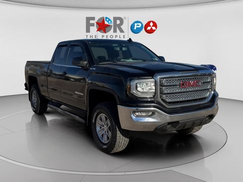 Used 2018 GMC Sierra 1500 SLE w/ SLE Value Package image 7