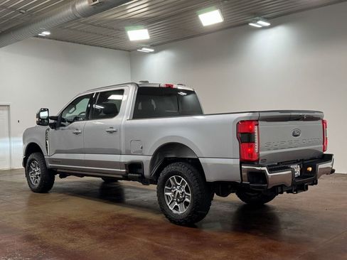 Used 2023 Ford F250 Lariat w/ Lariat Ultimate Package image 5