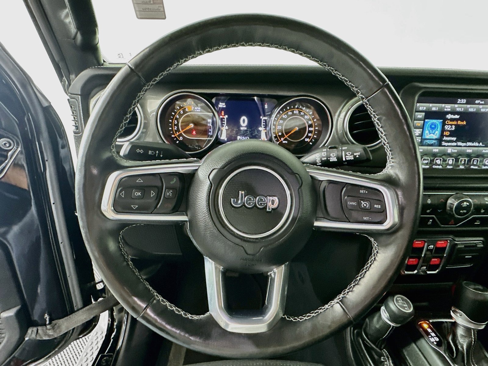 Used 2022 Jeep Wrangler Unlimited Sahara w/ Cold Weather Group AWD/4WD image 12