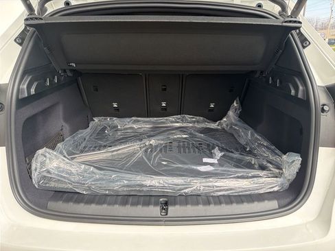 New 2026 BMW X1 xDrive28i w/ Convenience Package image 9