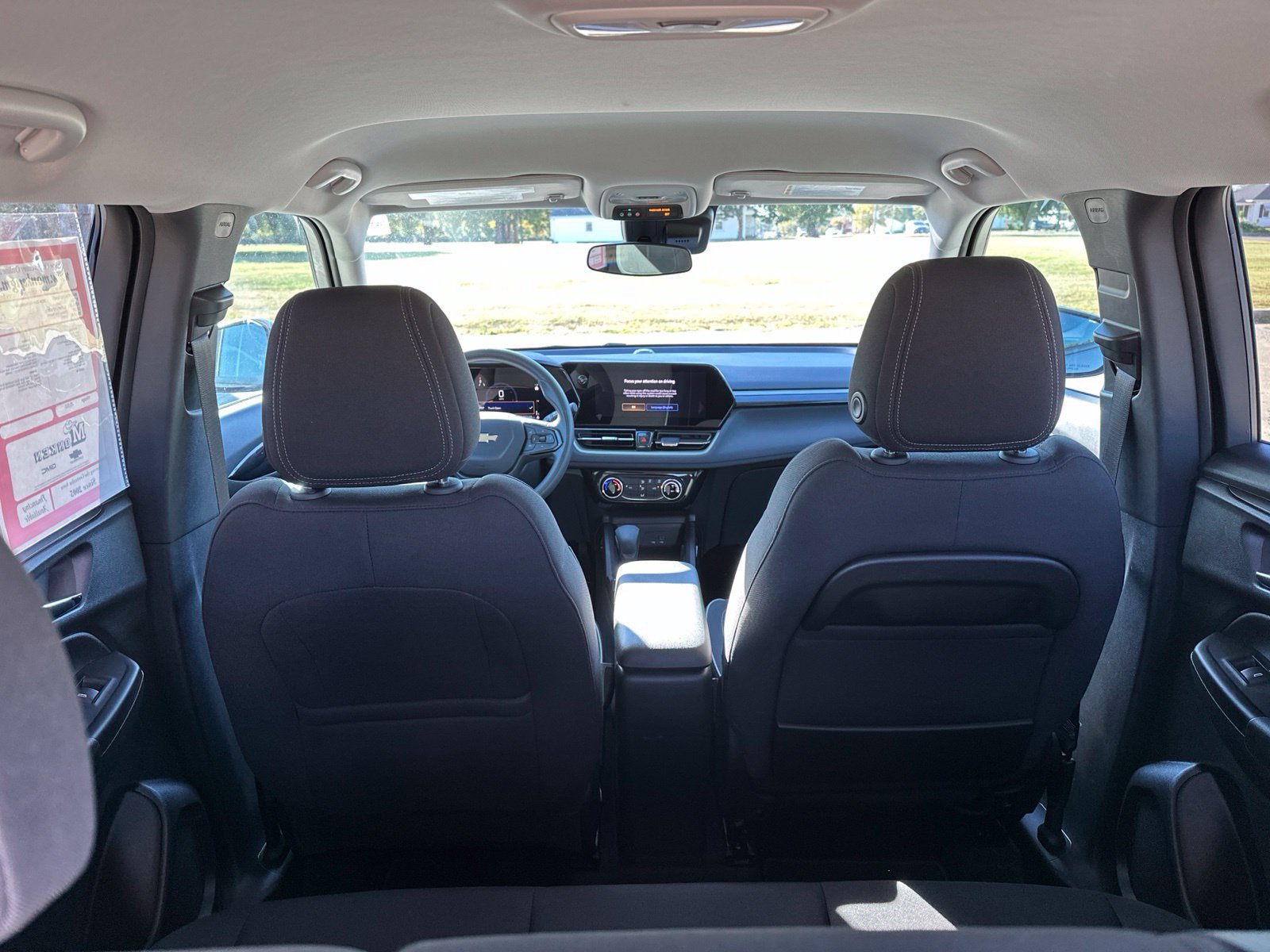 Used 2024 Chevrolet TrailBlazer LT FWD image 23