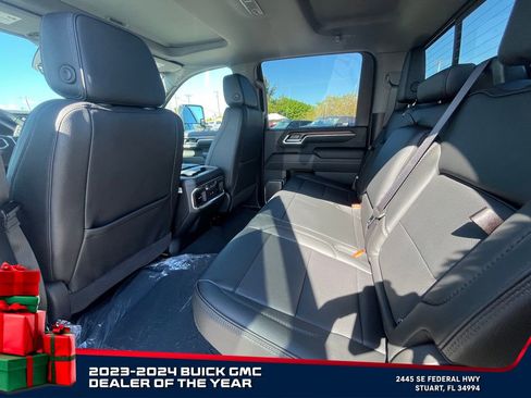 New 2026 GMC Sierra 2500 Denali w/ Denali Reserve Package image 12
