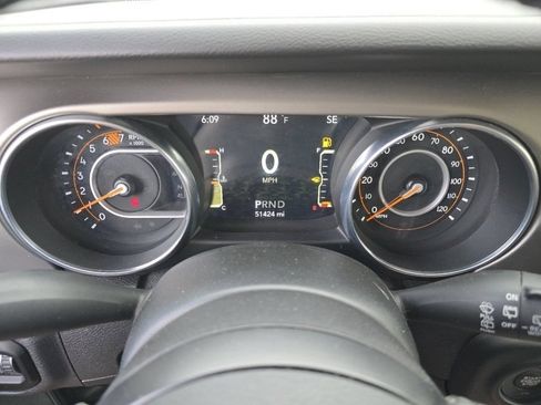 Used 2021 Jeep Wrangler Unlimited Sport AWD/4WD image 28