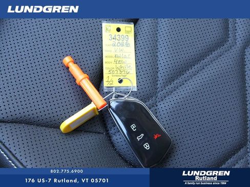 New 2026 Volkswagen Atlas SE image 4