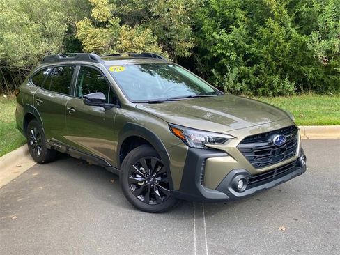 Used 2025 Subaru Outback Onyx Edition XT image 1