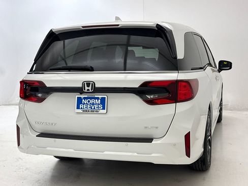 New 2026 Honda Odyssey Elite image 9