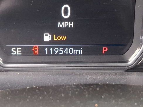 Used 2021 GMC Yukon SLE AWD/4WD image 21