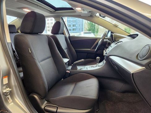 Used 2011 MAZDA MAZDA3 i Touring image 11