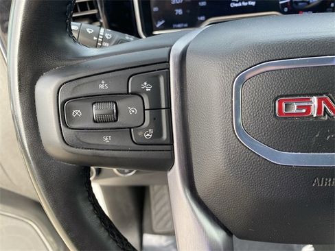 Used 2024 GMC Sierra 1500 SLT image 41