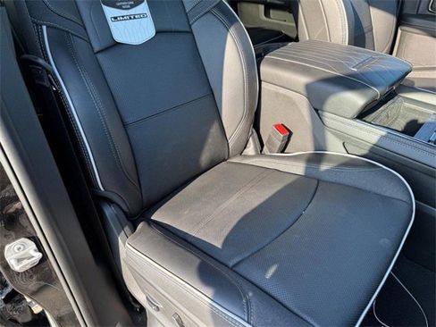 New 2025 RAM 3500 Limited image 17