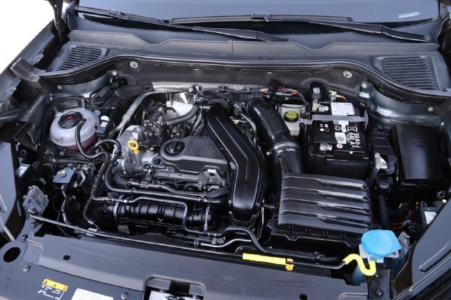 Used 2025 Volkswagen Taos S FWD image 29