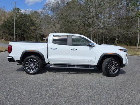 Used 2023 GMC Canyon Denali image 49